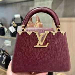 Louis Vuitton Capucines Handbags Stone Pattern 21cm